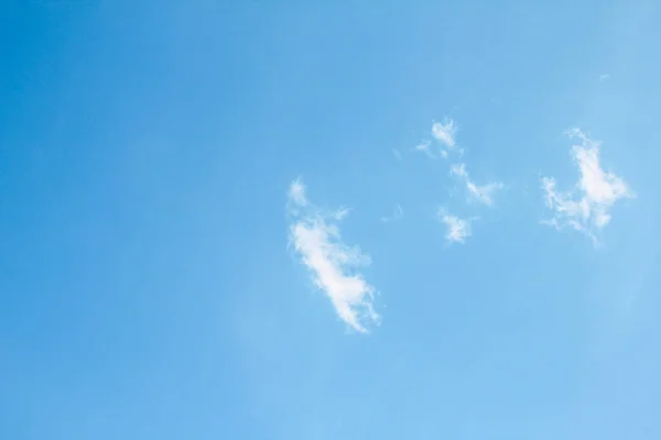 Blauwe Lucht Wolken Het Weer Dag Buiten Natuur Omgeving Abstracte — Stockfoto