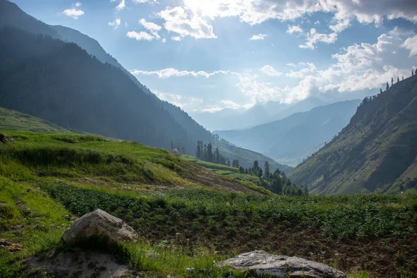 Naran Pakistan 'daki en iyi tepe manzarası