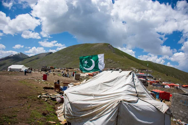 Tepelik dağ alanındaki manzara çok güzel..