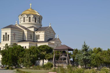 Gün ortasında güneş katedralde