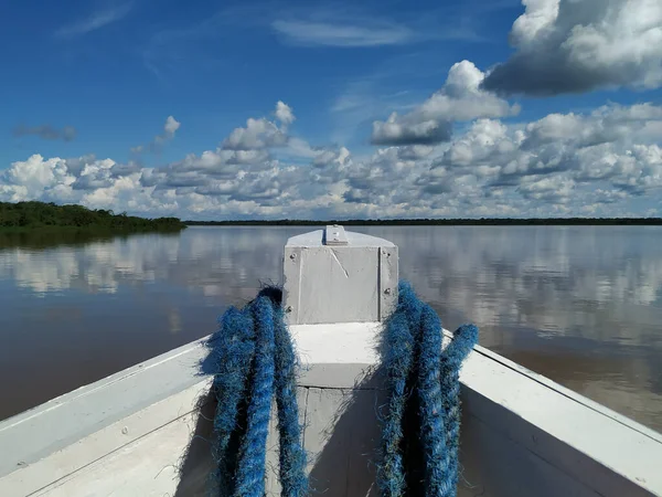 Amazon Nehri Bulut Refleksi — Stok fotoğraf