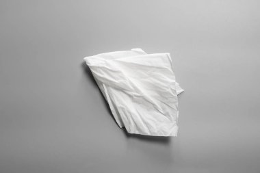 Gri arkaplanda beyaz dokular