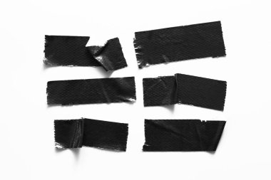 Siyah bantlar beyaz arka plan üzerinde ayarlayın. Yatay ve farklı boyut siyah bant, yapıştırıcı parçaları yırtılmış.