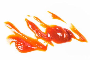 Beyaz arka plan üzerinde izole salça. Kırmızı ketçap su sıçramalarına izole üzerinde beyaz arka plan, üstten görünüm