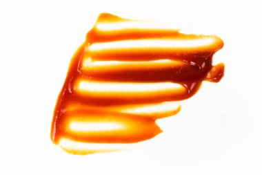 Beyaz arka plan üzerinde izole salça. Kırmızı ketçap su sıçramalarına izole üzerinde beyaz arka plan, üstten görünüm