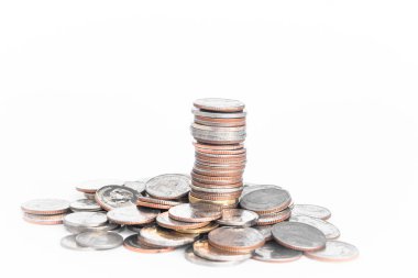 Tay baht para veya Para Tay sikkeler merdiven gri masada izole sıralanır. Tayland Kralı. Finansal planlama kavramı, tasarruf, İş başarılı