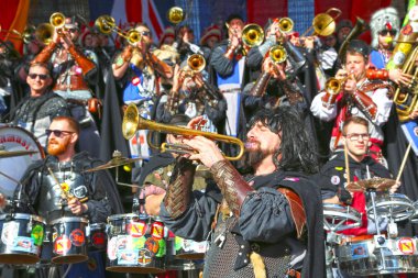 Schwaebisch Gmuend, Almanya - 23 Şubat 2019: Karnaval Musik Festivali