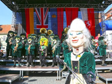 Schwaebisch Gmuend, Almanya - 23 Şubat 2019: Karnaval Musik Festivali