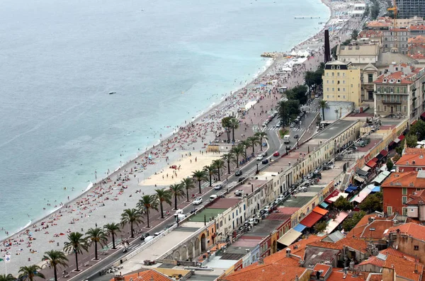 Mar Mediterrâneo, praia e Promenade des Anglais em Nice , — Fotografia de Stock