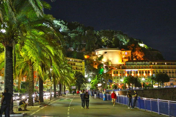 Nice, France - June 19, 2014: The Promenade des Anglais — Stock Photo, Image
