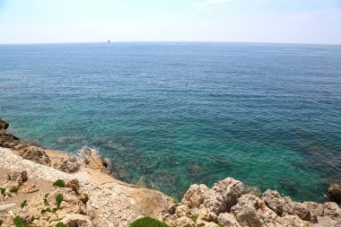 Deniz kıyısı ve dalgalar ile arka plan