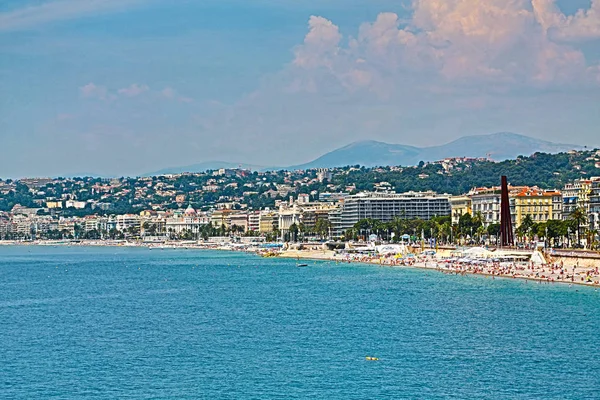 Seacoast and Beach Nice, Frankrijk — Stockfoto