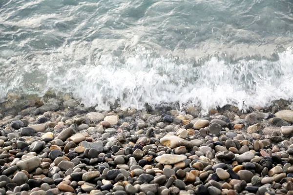 Arrière-plan avec rivage et vagues — Photo