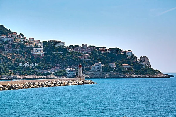 Vista para o Mar Mediterrâneo e costa de Nice, França — Fotografia de Stock