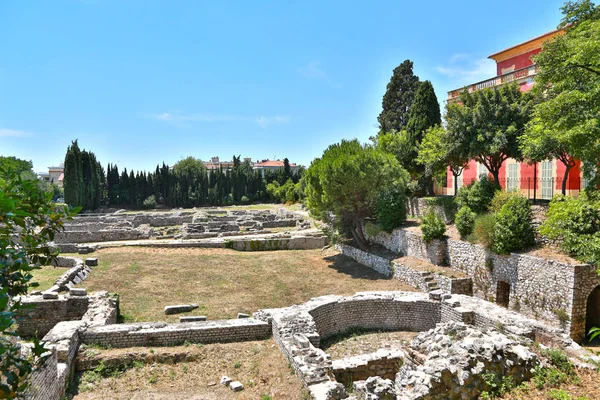 Nice, france - juni 19, 2014: archäologisches museum von cimiez — Stockfoto