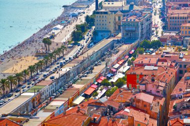 Nice Fransız Rivierası şehri, kuş balon yüksekliğinden görünümü