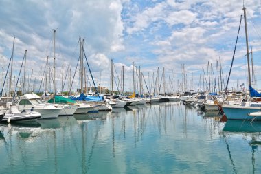 Antibes, Fransa - 16 Haziran 2014: limanda yatlar
