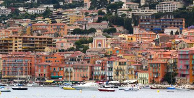 Villefranche-sur-Mer, Fransa - 17 Haziran 2014: pitoresk seafro