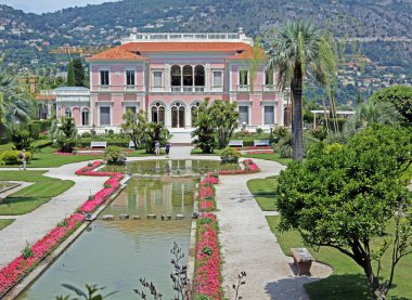 Nice, Fransa- 17 Haziran 2014: Villa Ephrussi de ön görünümü