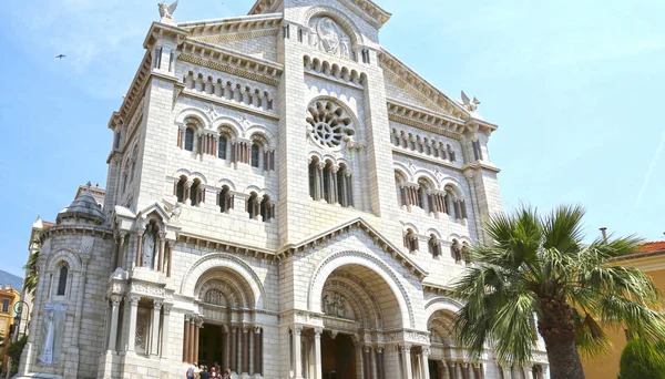 Cidade de Mônaco, Mônaco - 13 de junho de 2014: Catedral de Nossa Senhora I — Fotografia de Stock