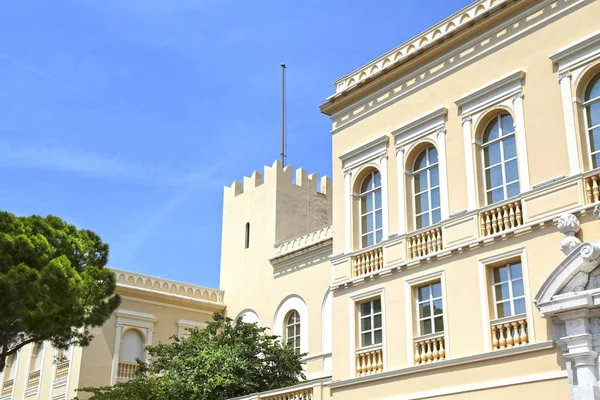 Monaco City, Monaco - June 13, 2014: The Prince's Palace — Stock Photo, Image