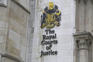 Londra, Büyük Britanya-Mayıs 23, 2016: Kraliyet mahkemeleri adalet