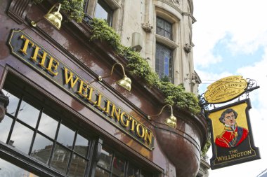 Londra, Büyük Britanya-Mayıs 23, 2016: Wellington, pub