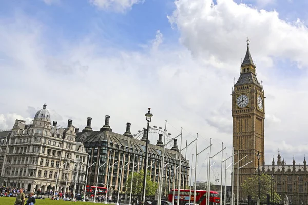 London, Great Britain -May 22, 2016: a look at Big Ben — Stock Photo, Image