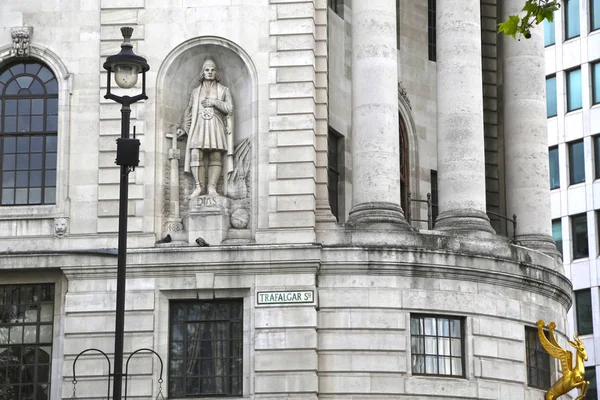 Londres, Grã-Bretanha - 23 de maio de 2016: estátua de Bartolomeu Diaz — Fotografia de Stock