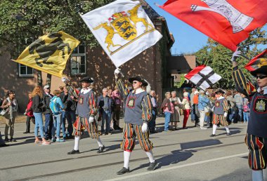 Stuttgart, Almanya-30 Eylül 2018: bira festivali, şenlikli pr