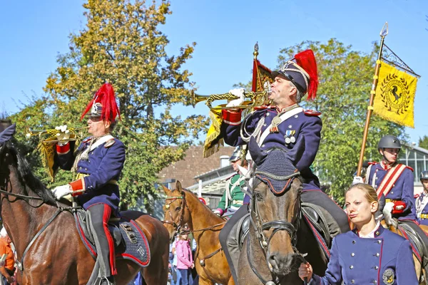 Штутгарт, Германия-30 сентября 2018 года: пивной фестиваль, праздничный пр. — стоковое фото