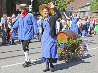 Stuttgart, Almanya-30 Eylül 2018: bira festivali, şenlikli pr