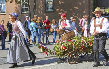 Stuttgart, Almanya-30 Eylül 2018: bira festivali, şenlikli pr