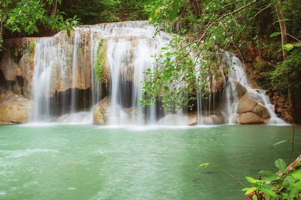 Cachoeira Erawan Parque Com Bonito Tailândia — Fotografia de Stock