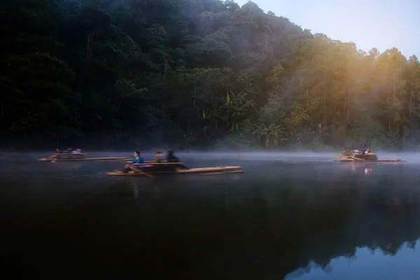 Bambu Pang Oung Ilçe Hayvan Alanda Nehri Nde Rafting Seyahat — Stok fotoğraf