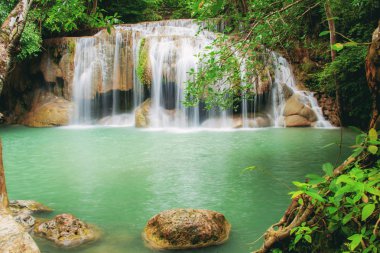 Şelale Park ile Tayland güzel.