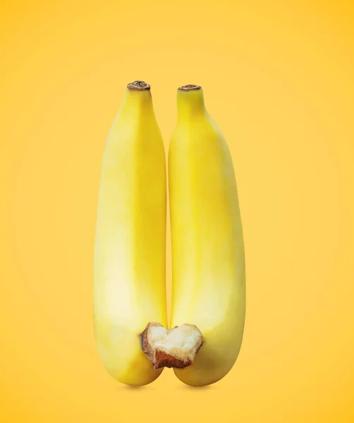 Banana Colorido Fundo Amarelo — Fotografia de Stock