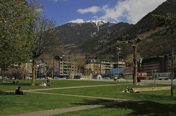 Andorra Vella Andorra Dubna 2018 Lidé City Parku Andorra Vella — Stock fotografie