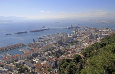Top of Rock'tan Gibraltar şehre gelen görüntülemek