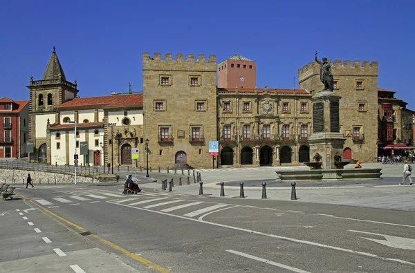 Ρεβιγιαχιχέντο Παλάτι Του Marques Del Plaza Στην Πόλη Χιχόν Στην — Φωτογραφία Αρχείου