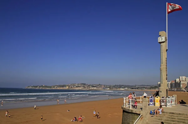 Gijon Spain May 2018 Beach San Lorenzo Gijon City Bank — Stock Photo, Image