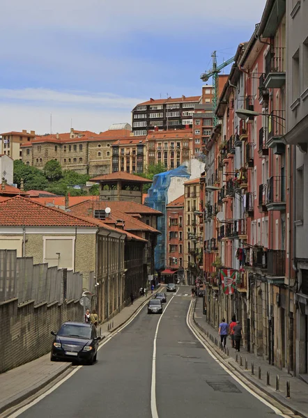 Bilbao Spanje Mei 2018 Mensen Lopen Door Straatjes Oude Stad — Stockfoto