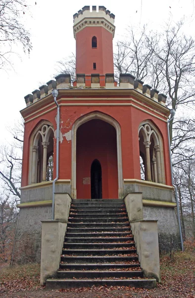 Karl IV. Aussichtsturm in Karlsbad variieren — Stockfoto