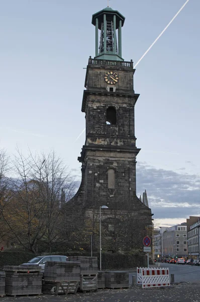 Toren Van Middeleeuwse Kerk Van Aegidien Het Duitse Hannover — Stockfoto