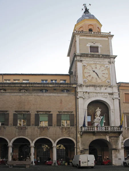 Modena Italia Diciembre 2018 Gente Está Caminando Por Ayuntamiento Módena — Foto de Stock