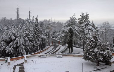 itaian Bologna San Luca kutsal görünümden yatay