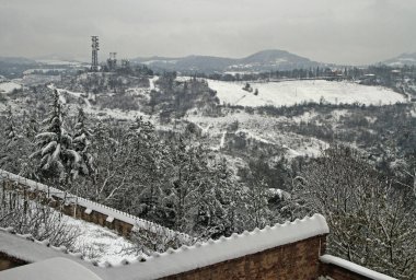 itaian Bologna San Luca kutsal görünümden yatay