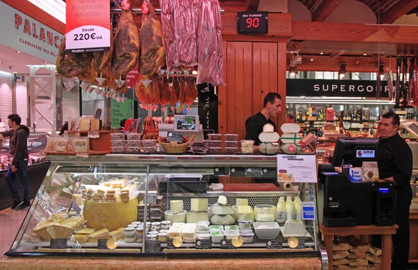 Valencia España Abril 2018 Puesto Con Carne Mercado Central Valencia —  Fotos de Stock