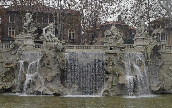 Fuente de los Doce Meses en Turín — Foto de Stock