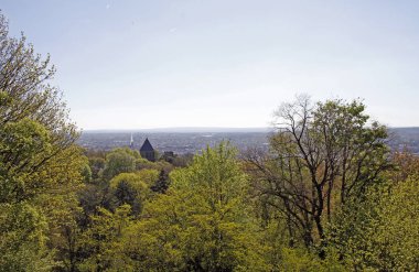 Hill Lousberg'den Aachen City manzarası